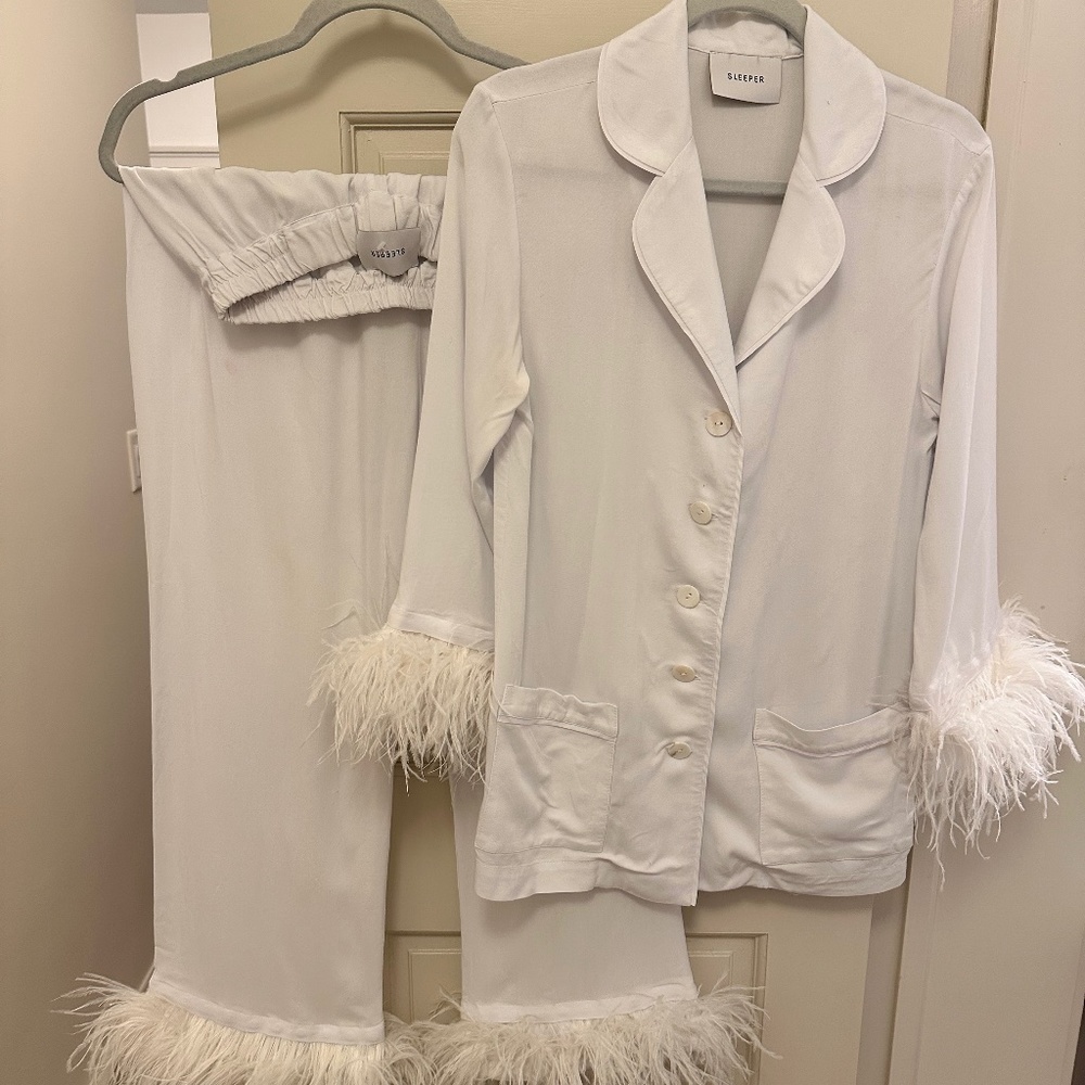 Sleeper White Party Pajamas Double Feathers